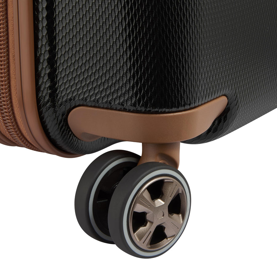 Delsey Paris Cruise Hardside 2.0 Exp. Spinner Carry-On